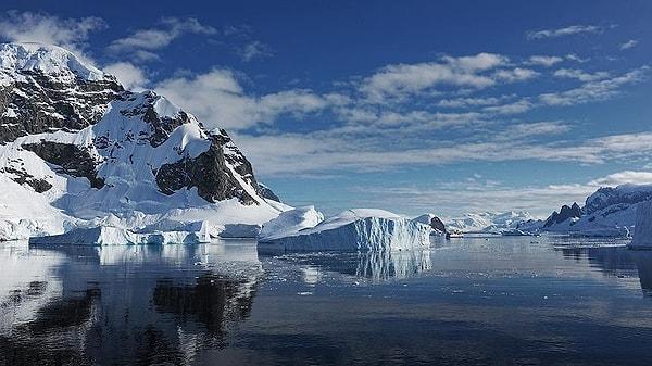 Wired’da yer alan habere göre; ses, Antartika’da gerçekleşen bir buz depremine ait.