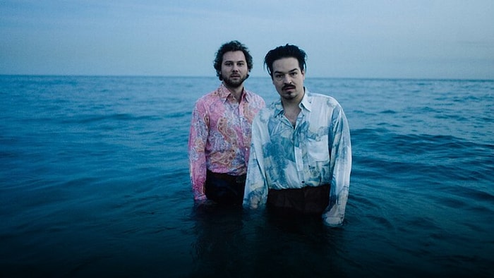 Yolda, Evde, Sokakta: Size Enerjisi ile Her Yerde Eşlik Edecek 14 Milky Chance Şarkısı