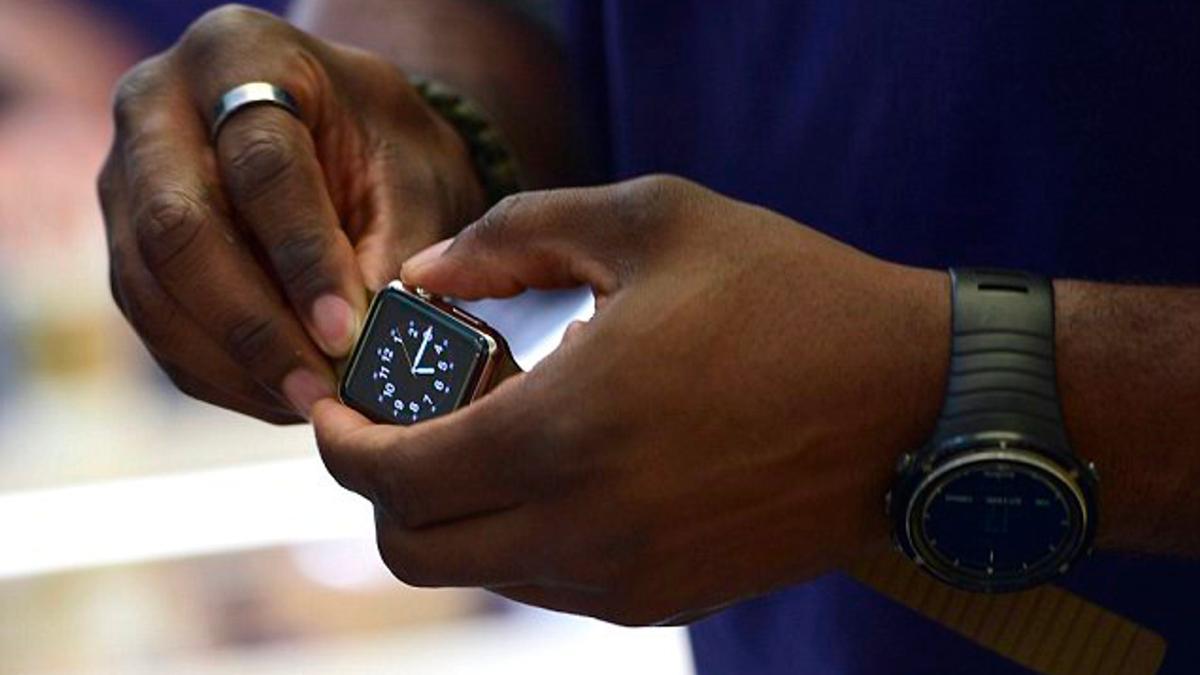 L’utente di Apple Watch fa causa al gigante della tecnologia per razzismo