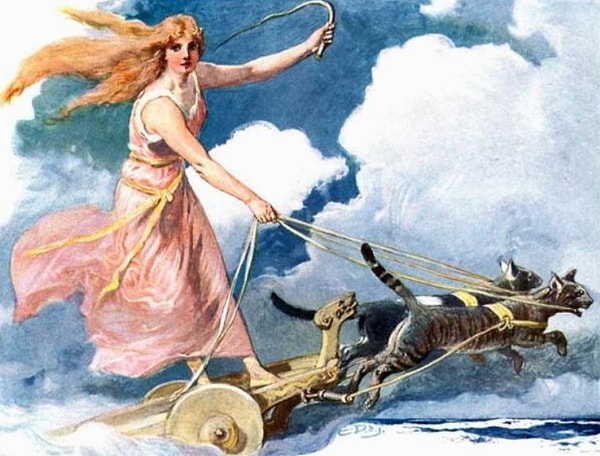 17. İskandinav mitolojisinden Tanrıça Freya
