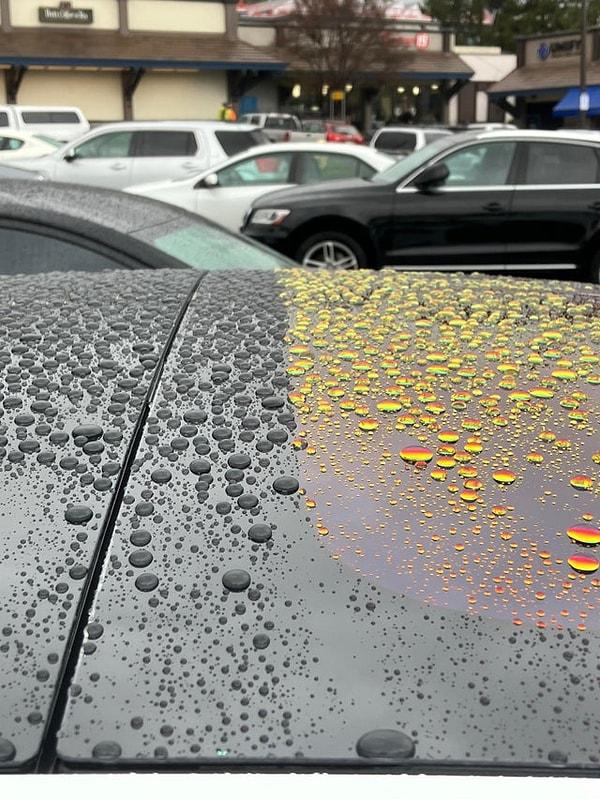 3. Arabanın üstündeki pencereye gelince rengi değişen yağmur damlaları çok hoş görünüyor!