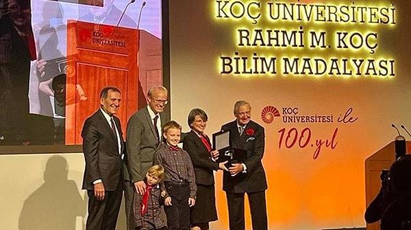 Koç Üniversitesi Rahmi Koç Bilim Madalyası'nın yedincisi Prof. Dr. Bilge Yıldız'a takdim edildi.