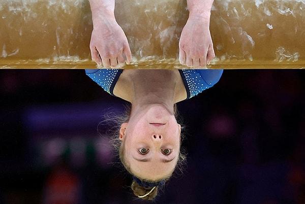 22. Artistik Cimnastik Kadınlar Takım ve Bireysel Elemeleri'nde İskoç Eilidh Gorrell performans sergiliyor.