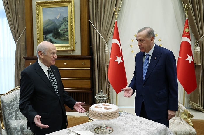 Erdoğan'dan Bahçeli'ye Doğum Günü Sürprizi