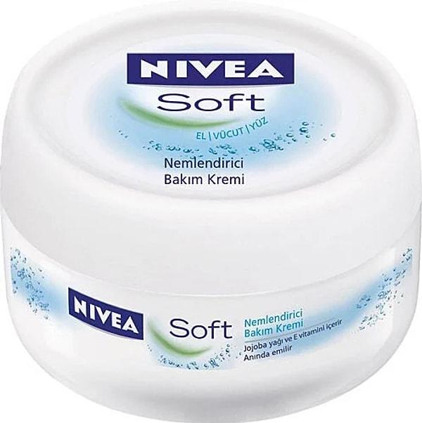 Tüm vücut için kullanılabilecek Nivea Soft Krem...