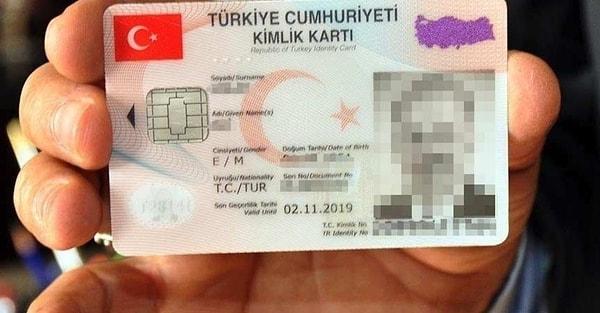 Kanuni bildirim süresi dışında doğum ve değiştirme nedeniyle düzenlenen Türkiye Cumhuriyeti kimlik kartları için 83 lira, kayıp nedeniyle düzenlenen Türkiye Cumhuriyeti kimlik kartında ise 166 lira ödenecek.