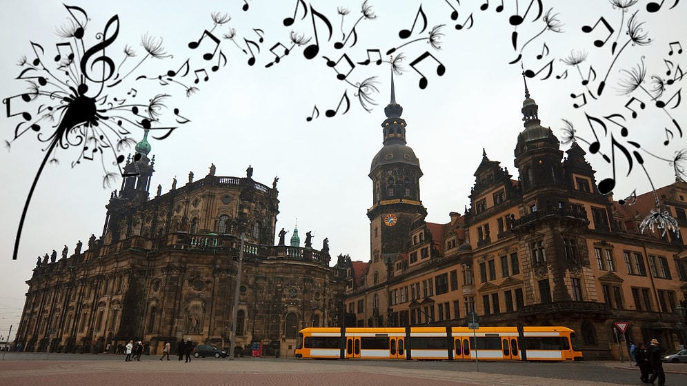 Dinlerken Sanki Avrupa'da Tarihi Bir Gezideymişsiniz Hissi Uyandıracak 16 Şarkı