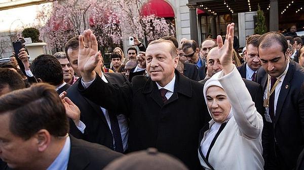 Pitel, Erdoğan’ın, azalan popülaritesine rağmen iktidarda kalmak için "adil ya da kirli" birçok yönteme başvuracağını belirtti.
