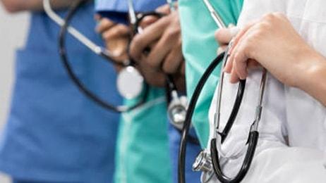 Yurt Dışına Giden Doktorlar: ’20 Tıp Fakültesi Mezununu Kaybettik’