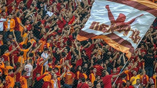 Galatasaray, Katar'daki Dünya Kupası başlayana kadar olan bölümde maçları 45 bin 921 seyirci ortalaması ile oynadı ve listenin zirvesinde yer aldı.