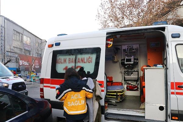 'Ambulans çağırmak zorunda kaldık'