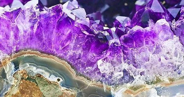 What Are the Benefits of Amethyst Stone?