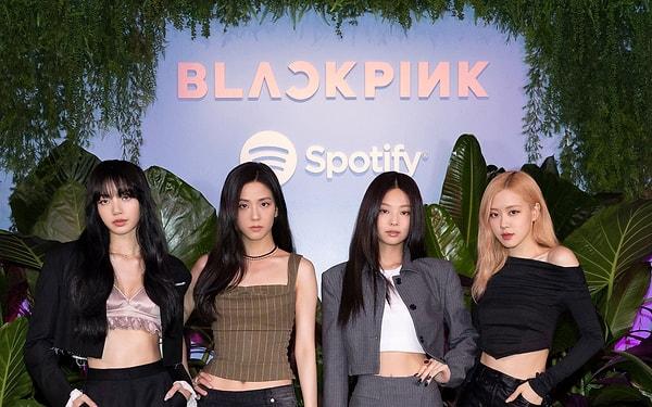 Tabii ki bu başarı dünyanın en çok kullanılan müzik platformlarına da yansıdı. Blackpink, Spotify'in Global listesinde en çok dinlenerek ilk 10'a girmeyi başaran ilk K-Pop kız grubu oldu.