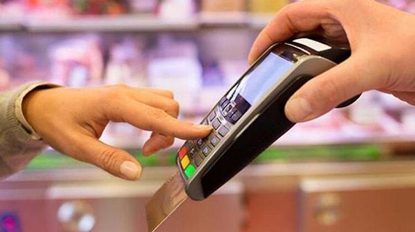 BDDK'nın "Tüketici Kredilerine İlişkin Vade Sınırları ile Kredi Kartı Taksit Sınırlarının Değiştirilmesi Hk. Kurul Kararı" internet sitesinde yayımlanırken, kredi kartı taksitleri içinse bir değişiklik yapılmayarak 12 ay sınırı korundu.