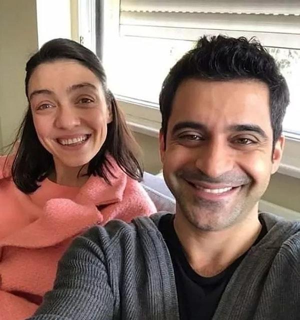 2021 yılında Gürhan Altundaşar ile evliliğini tek celsede sonlandıran Dizdar, en son Masumlar Apartmanı'ndaki rol arkadaşı Uğur Uzunel ile aşk yaşadığı iddialarıyla gündeme gelmişti.