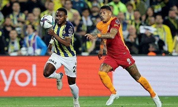 Fenerbahçe, geride kalan 395 maçtan 148'ini kazandı, Galatasaray ise bu süre içinde 125 kez galip geldi.
