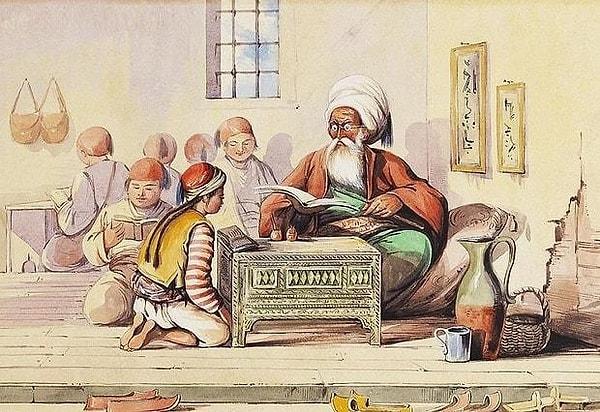 Osmanlı Devleti'nde Kapitülasyonları Hangi Padişah Sürekli Hale Getirdi?