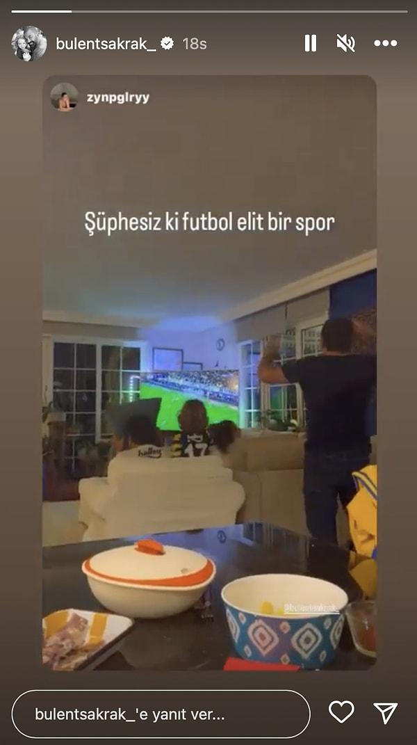 Okan Ali'nin fotoğrafını paylaşan Düvenci'nin ardından Bülent Şakrak da maç heyecanını yaşadığı anların videosunu paylaştı. Birlikte poz vermeyen ikilinin aynı evde maç izlediği görüldü.