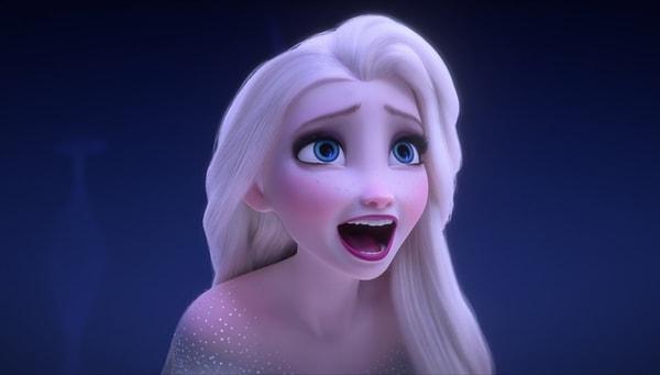 20. 'Frozen 2'de annelerinin Elsa'nın beşinci ruh olduğunu açıklaması bir anlam ifade etmemişti.