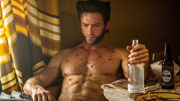 "Я заранее извиняюсь перед цыплятами. Вам лучше начать убегать, потому что я иду к вам!" - пошутил Джекман.