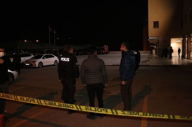 Hastane �n�nde Silahl� �at��ma: D�rt Yaral�