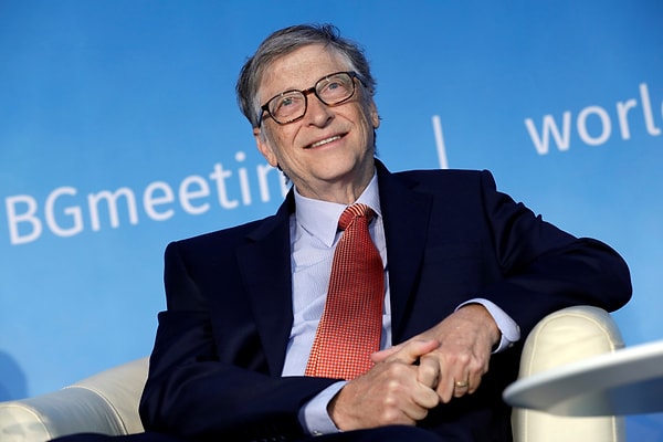 Bill Gates'in uzun yıllardır Android telefonları sevdiğini biliyoruz.