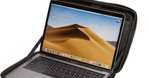 3. THULE Gauntlet 4.0 13 MacBookPro/Ultrabook Laptop Çantası Siyah