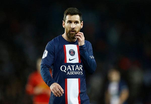11. Al Hilal, Lionel Messi'ye yıllık 300 milyon dolar kazanacağı bir sözleşme teklif etmeye hazırlanıyor. (Mundo Deportivo)