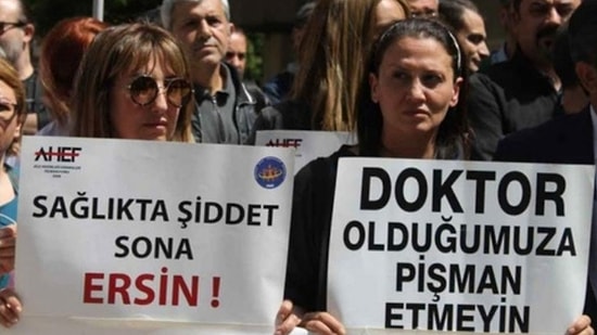 Sağlık-Sen: 2022'de 422 Sağlık Çalışanı Şiddete Maruz Kaldı