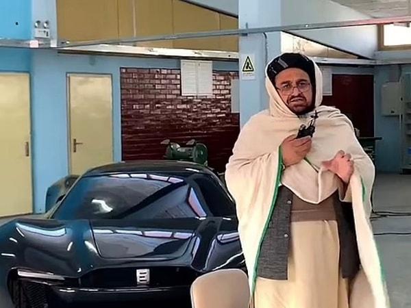 Taliban sözcüsü Zabihullah Mücahid, lüks arabanın güzelliğinin "tüm ülke için bir onur" olduğunu söyleyerek Mada 9'a övgüler dizdi.