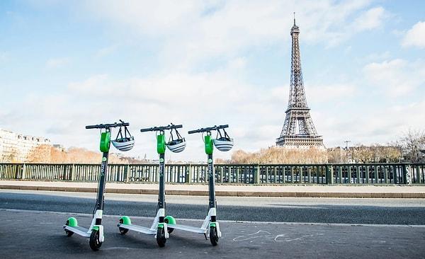 Fransa'nın başkenti Paris'te scooter kiralama hizmetlerine ilişkin 2 Nisan'da referandum yapılacak.