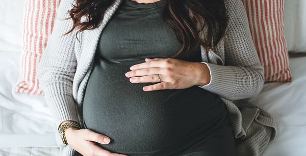 6. Сколько обычно длится беременность?