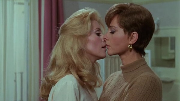 17. Belle de Jour (1967)