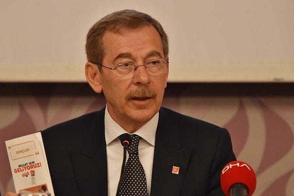 Eski Başbakan Yardımcısı ve eski CHP milletvekili Abdüllatif Şener, Halk TV canlı yayınında CHP'den istifa ettiğini açıklayarak tepki çeken sözlere imza atmıştı.