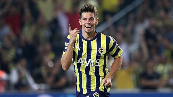 13. Fenerbahçe'de sezon sonunda sözleşmesi bitecek isimlerden biri olan Miha Zajc'ın İtalya’ya dönmek istediği öğrenildi.