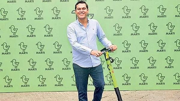 Yerli mikro-mobilite startupu Martı'nın CEO'su Oğuz Alper Öktem, Kadıköy’de belediye ekiplerinin scooter'ları toplamaya başlamasına tepki gösterdi. Öktem ayrıca, Fransa'nın başkeni Paris'te yapılacak referandum üzerinden Kadıköy Belediye Başkanı Şerdil Dara Odabaşı'na mesaj yolladı.