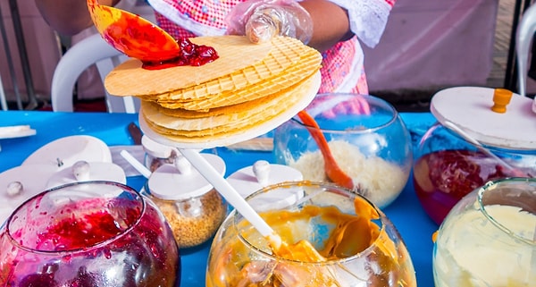 7. Эта страна расположена на берегу Карибского моря, здесь создаются огромные суммы незаконных денег. Что это за страна?