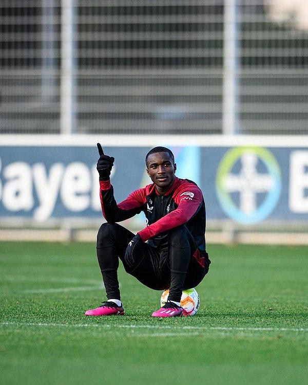 8. Arsenal, Leverkusen forması giyen Moussa Diaby ile ilgileniyor.