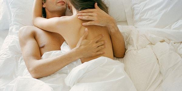 Erkekler ise en çok yeni bir partner ile cinsellik deneyimlemekten hoşlanıyor.