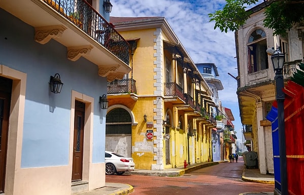 3. В какую страну Северной Америки вы бы отправились?