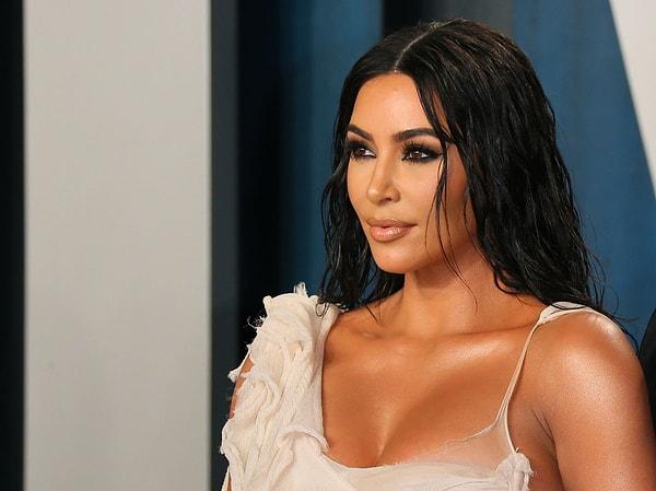 Geçtiğimiz yıl Kanye West’ten ayrılan Kim Kardashian, yaptığı pahalı bir aışverişle bir kez daha tüm dikkatleri üzerinde topladı.