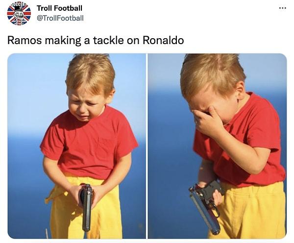 Bu kez rakip olarak. (Ramos'un Ronaldo'ya müdahale ederken hissettikleri)👇