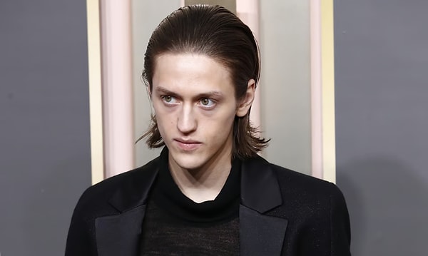 После заявления @milkievich появились и другие посты предполагаемых жертв