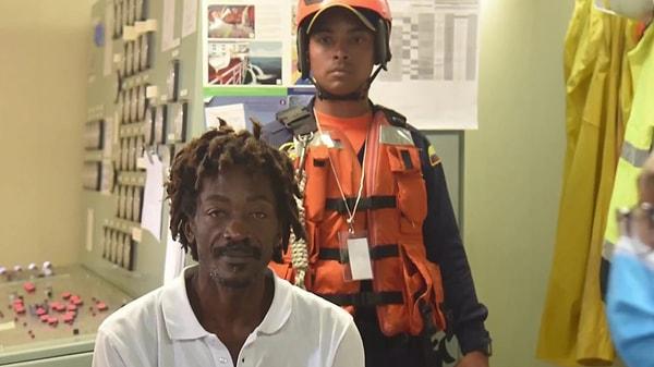 Geçtiğimiz günlerde Karayip açıklarında teknesiyle kaybolan Elvis Francois, yetkililer tarafından sağ salim kurtarıldı.