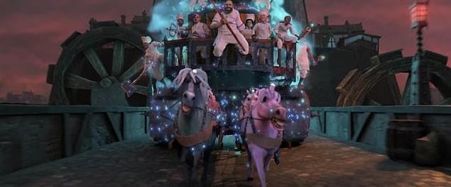 12. Puss in Boots: The Last Wish (2022) filmindeki Big Jack Horner karakterinin 'unicorn' koleksiyonundaki atların boynuzları yok!