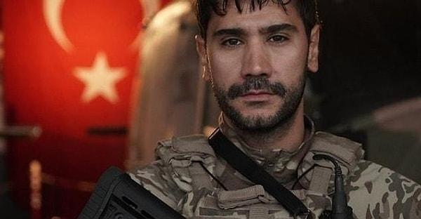 Başrollerinde Uğur Güneş ve Gülsim Ali'nin yer aldığı dizinin oyuncu kadrosunda İdris Nebi Taşkan ve Ahmet Yenilmez gibi başarılı isimler de bulunuyor.