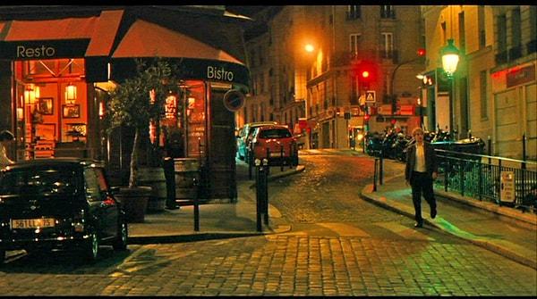 8. Paris'te Gece Yarısı (2011)