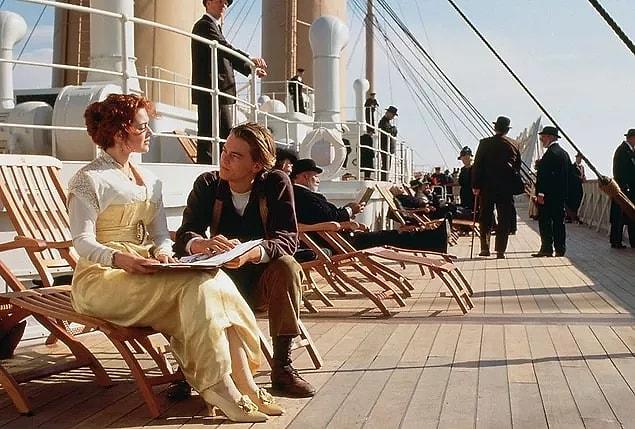 18. Titanic (1997) - Rose and Jack