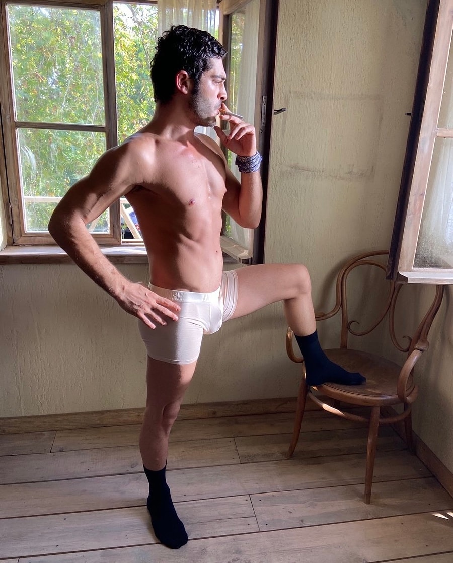 Burak deniz nude