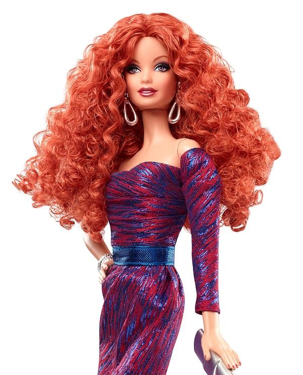 Barbie 60 yaşında olmasına rağmen hala popülerliğini koruyor ve çocukların favori oyuncağı olmaya devam ediyor.